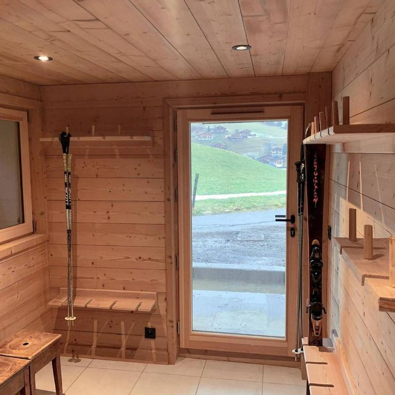 Chalet accueillant au cœur du village - 10 pers. - FR-1-886-65 - Chalet - 13
