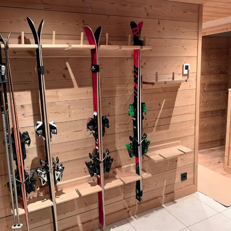 Chalet accueillant au cœur du village - 10 pers. - FR-1-886-65 - Chalet - 17