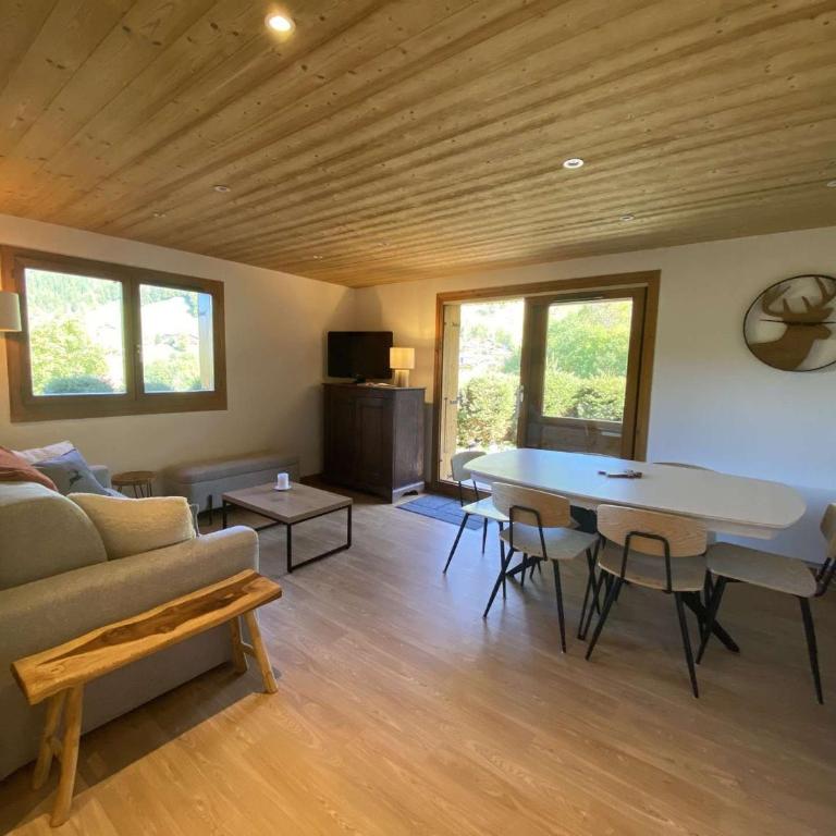 Appartement accueillant, vue village - 6 pers. - FR-1-886-33 - Appartement - 2