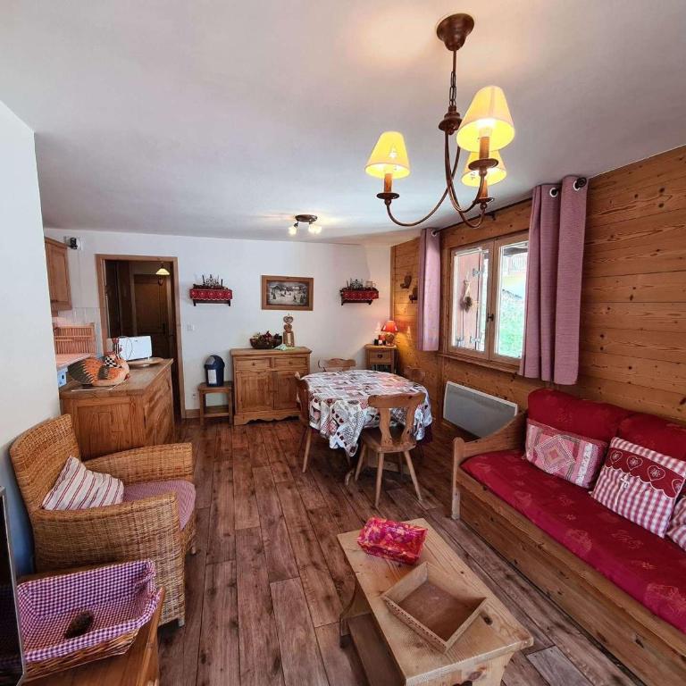 Appartement cosy, animaux admis - 6 pers. - FR-1-886-42 - Appartement - 8