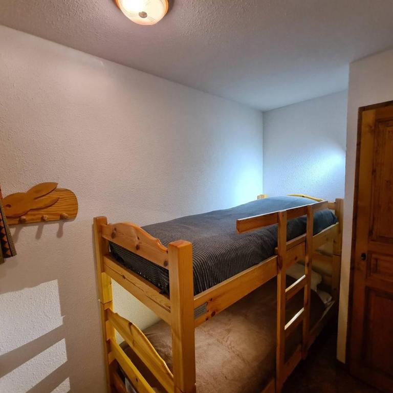 Appartement confortable proche pistes - 4 pers. - FR-1-886-49 - Appartement - 3