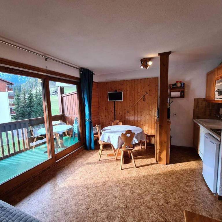 Appartement confortable proche pistes - 4 pers. - FR-1-886-49 - Appartement - 9