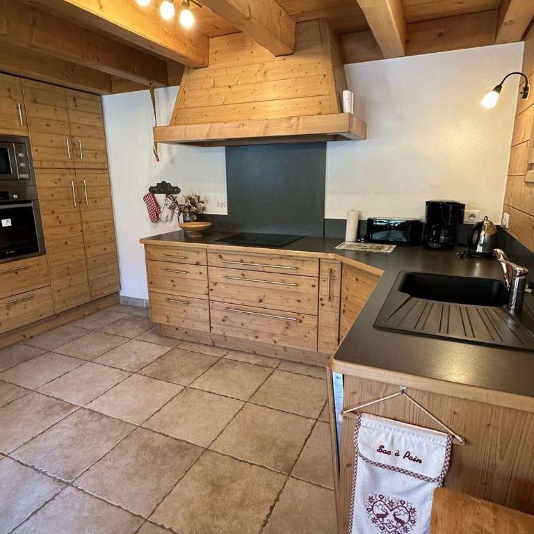 Chalet ambiance montagne - 10 pers. - FR-1-886-66 - Chalet - 3