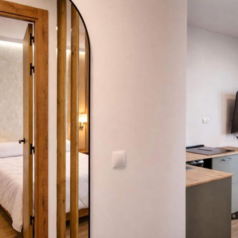 Chic Madrid Stay with Terrace - Apartamento de 1 dormitorio - 16