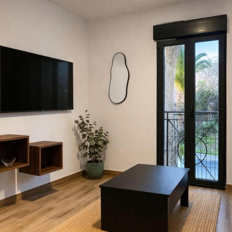 Chic Madrid Stay with Terrace - Apartamento de 1 dormitorio - 12