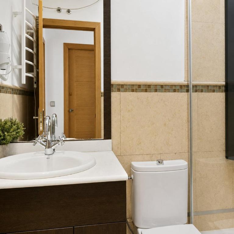 8-Guest Central Madrid Haven - Apartamento de 3 dormitorios - 12