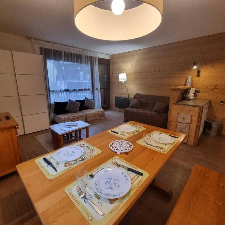 Studio cosy avec parking - 4 pers. - FR-1-886-77 - Studio - 1