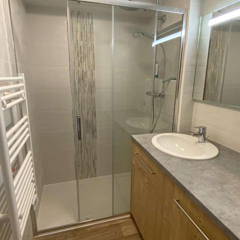 Appartement moderne, central - 6 pers. - FR-1-886-106 - Appartement - 7