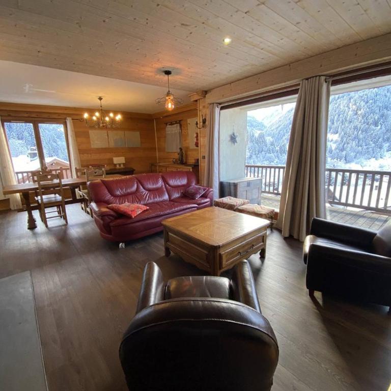 Grand appartement pour 11 pers. avec belle vue sur le village - FR-1-886-134 - Appartement - 12