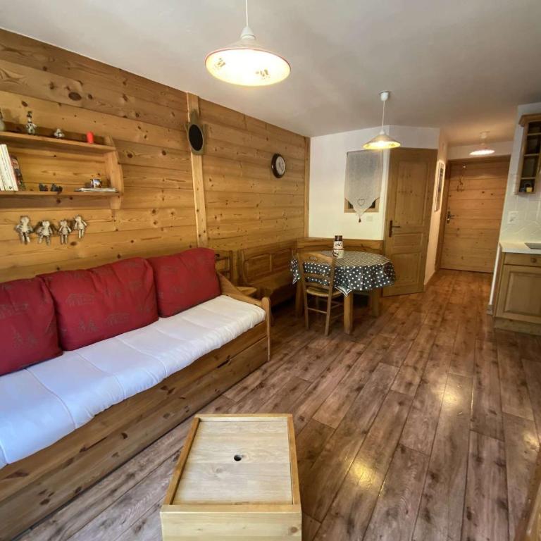 Appartement chaleureux proche navettes - 4 pers. - FR-1-886-131 - Appartement - 7