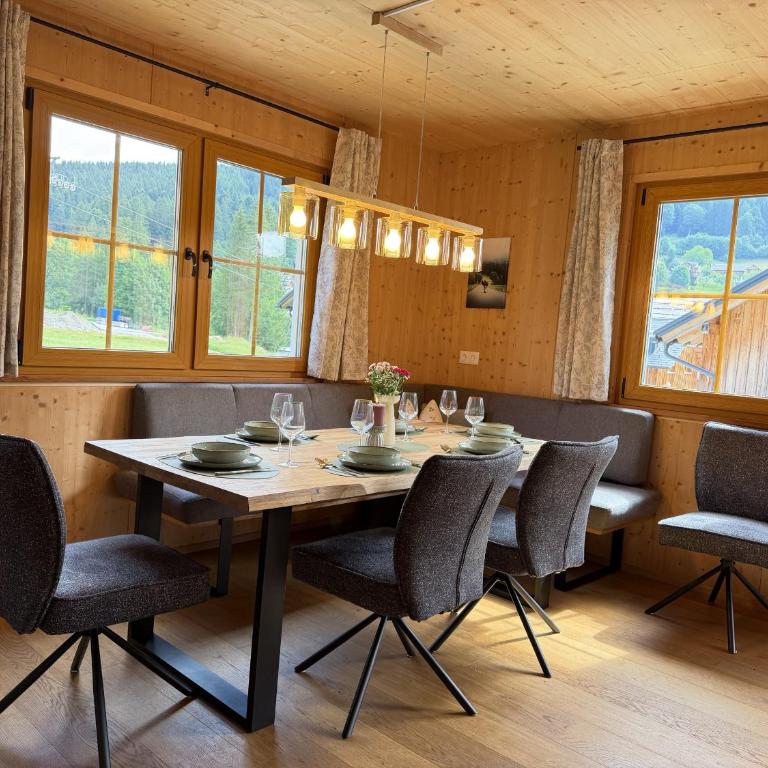 Hideaway Chalets Loser - 4 by AA Holiday Homes - Chalet - 13