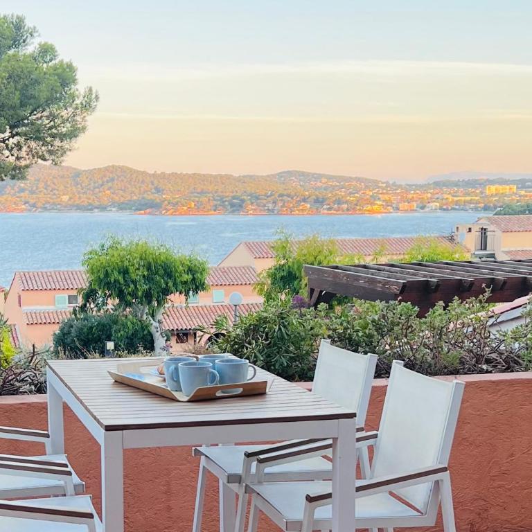 Apartment with Terrace, Sea View, swimming-pool & Sunset - Appartement 2 Chambres - 4
