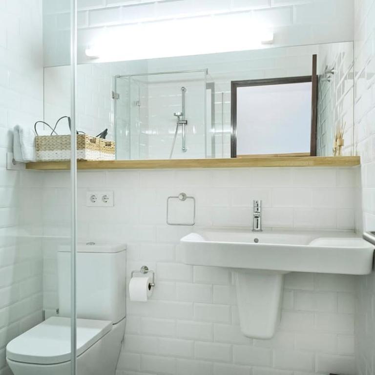 UNIQUE ARCHITECTS APARTMENT IN TRENDY CENTRAL POBLE SEC By MyRentalHost - Apartamento - 8