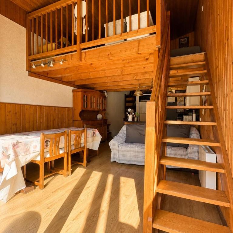 Appartement 6 pers - vue panoramique - centre et pistes à pied - Appartement 2 Chambres - 21