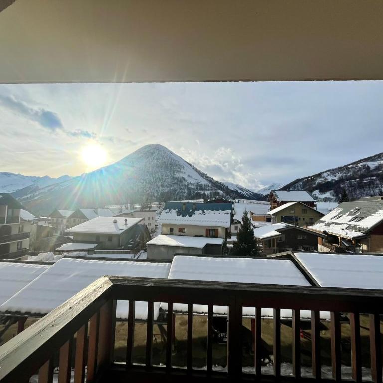 Appartement avec piscine - Vue montagne - 4 voyageurs - Appartement 2 Chambres - 23