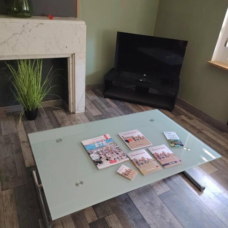 proche digue de mer Malo a 800m, Terrasse exterieure, capacité 4 personnes, 1 chambre, Rénové! - One-Bedroom Apartment with Terrace - 47