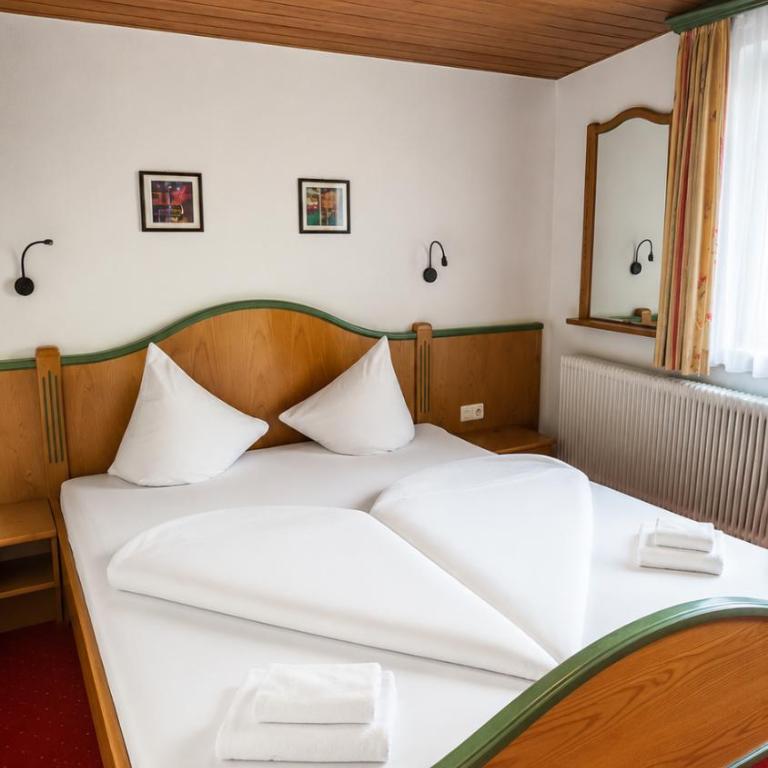Schönmoosalm - Doppelzimmer mit Balkon - 4