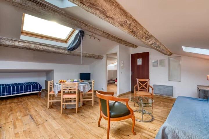 "Le Colombier"-Meublé de Tourisme 3 étoiles -Résidence "Les Logis de Béziers"-Garage optionnel-Cœur de ville-Plages à 16km ! - Appartamento - 6