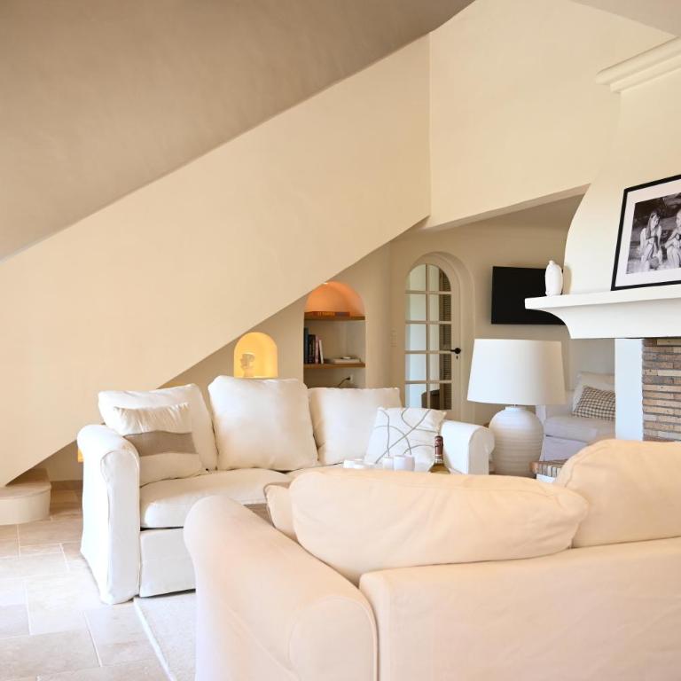 Villa 4 étoiles - parking - wifi - clim - piscine - Villa - 18