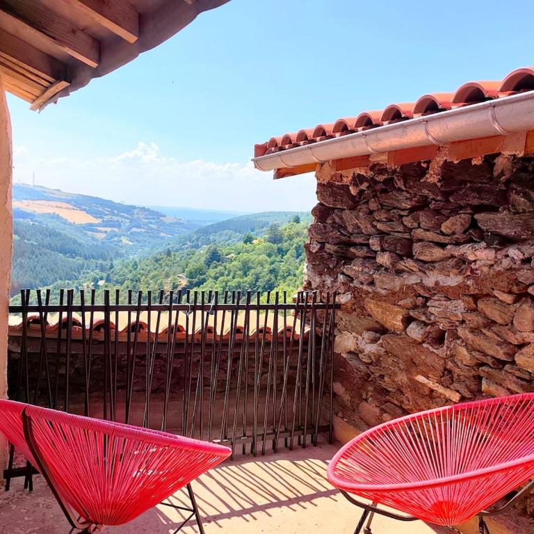 Maison Cosy au Pied du Château & Une Vue Unique - Maison 4 Chambres - 1