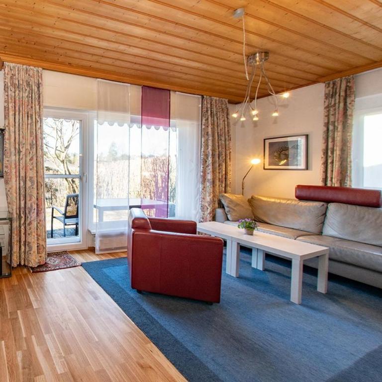 Gemütliches Ferienhaus mit großer Südwest-Terrasse - Haus mit 2 Schlafzimmern - 17