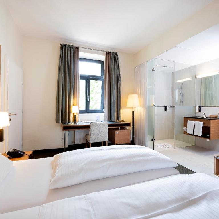 Hotel Sailer - Junior Suite con Bagno con Pareti in Vetro - 4