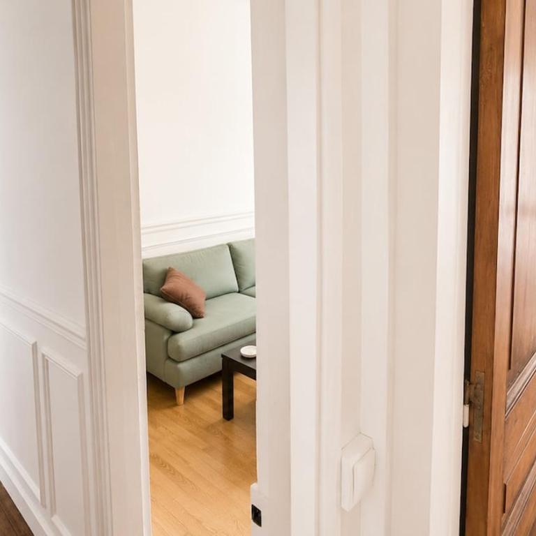 Le Parisien - 4p - Paris 15 - Métro 8 - Appartement 2 Chambres - 4