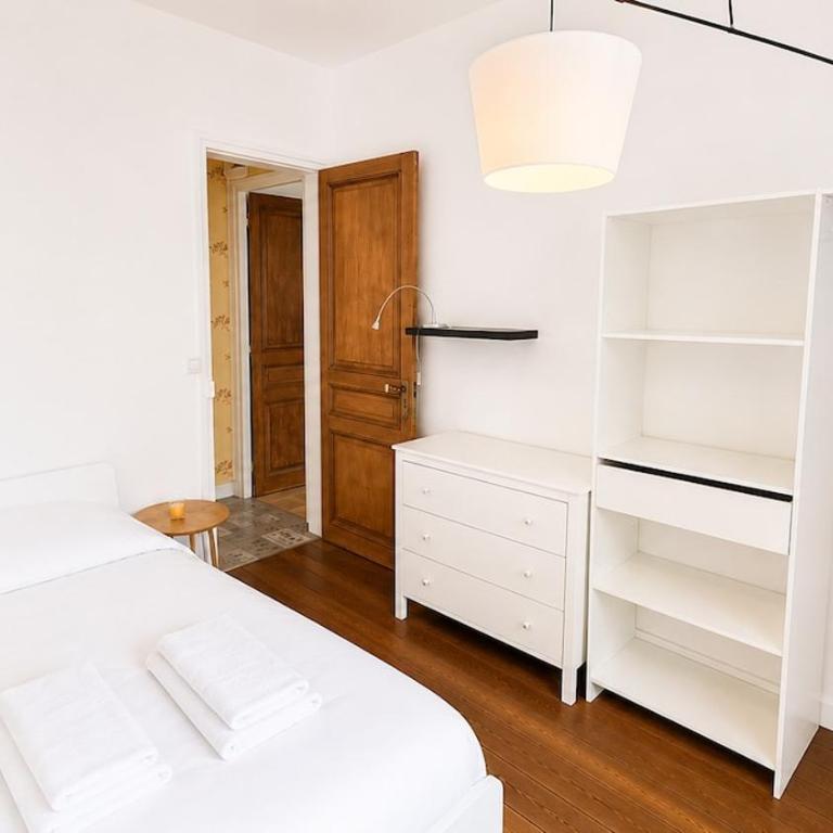 Le Parisien - 4p - Paris 15 - Métro 8 - Appartement 2 Chambres - 11