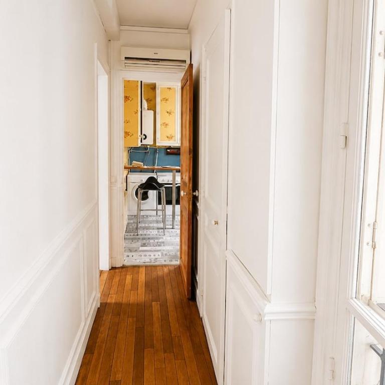 Le Parisien - 4p - Paris 15 - Métro 8 - Appartement 2 Chambres - 16