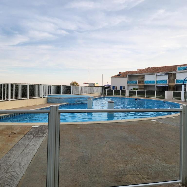 Maison 4 pers Parking Piscine - Appartement 2 Chambres - 3