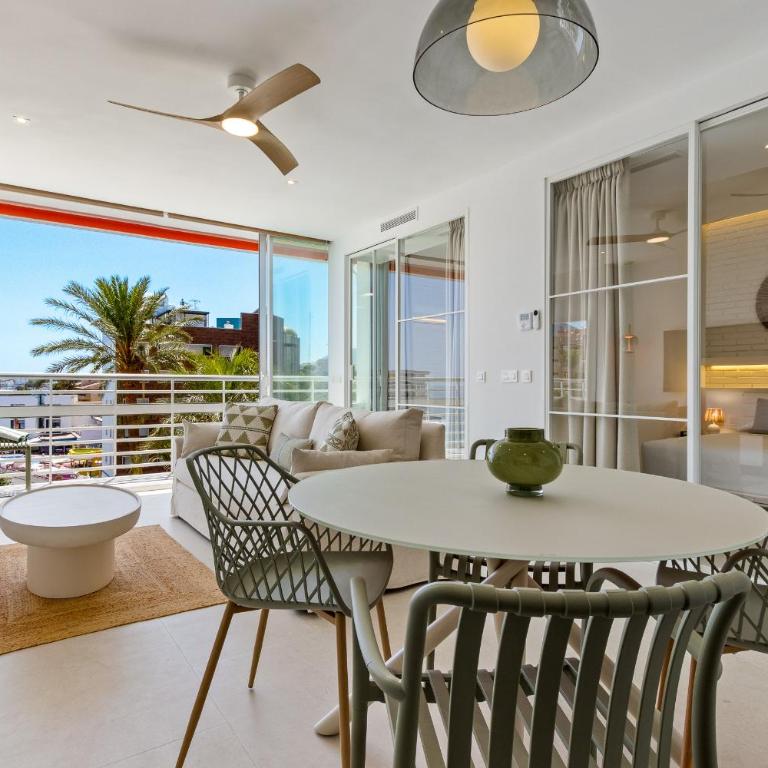 305 Torre - Azure Horizon - Apartamento de 2 dormitorios con terraza y vistas al mar - 4