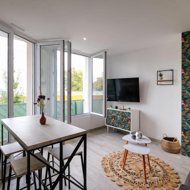 Le Penhoët - Climatisation - 200m gare - Appartement - 7