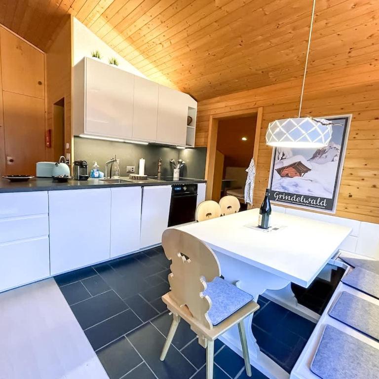 Bodmi on the top Apartment - Aare Jungfrau AG - Appartamento - 11