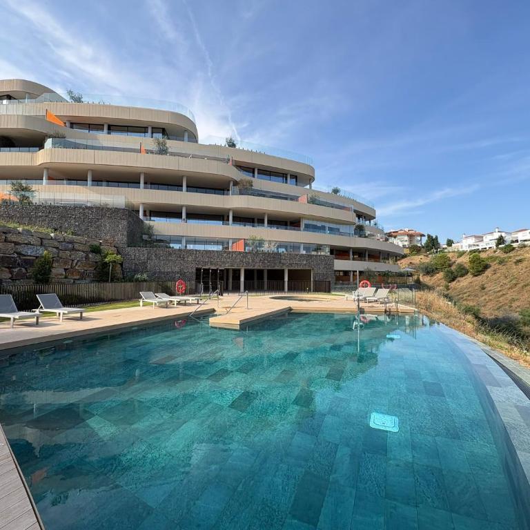 Luxury 2 Bed Retreat South Residences El Higuerón - Apartamento - 21