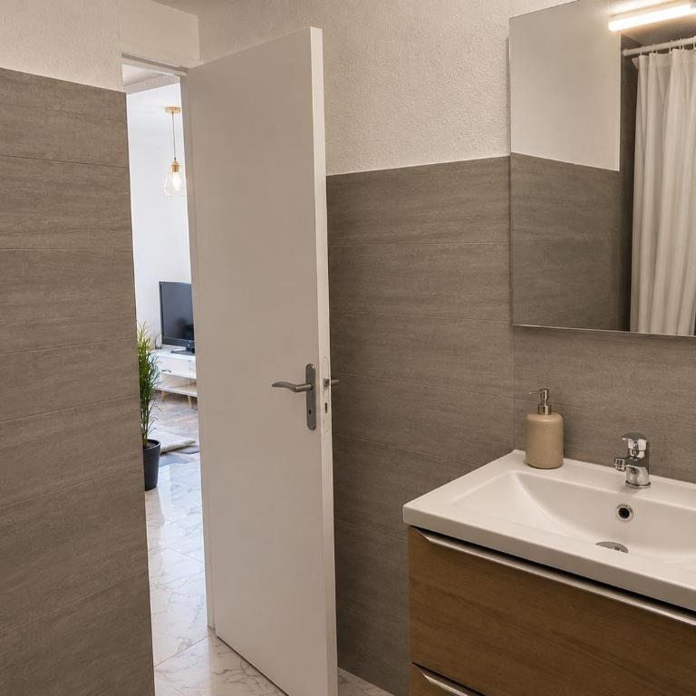 Studio à Nice - Plage, Tram & Parc Phoenix - Apartamento de 1 dormitorio - 4