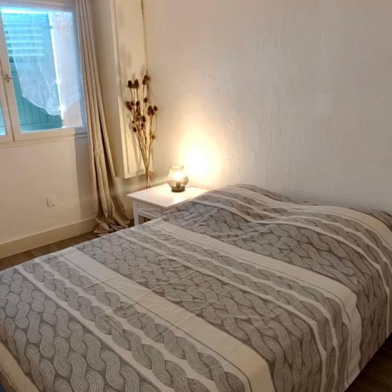 Renovated flat with parking in Fréjus center - Apartment - 8