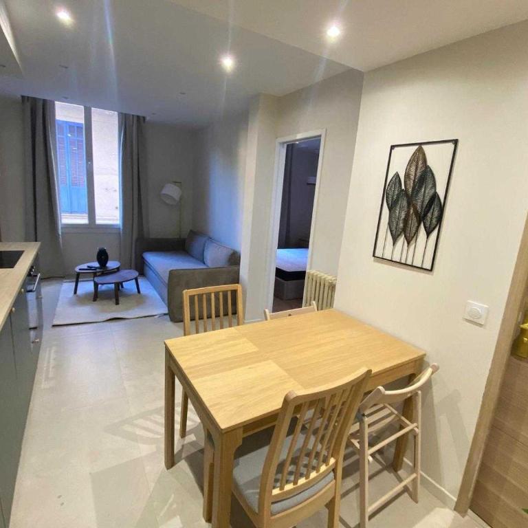 Modern apartment -1BDR 4P - 300m from the BEACH - Apartment mit 1 Schlafzimmer - 5