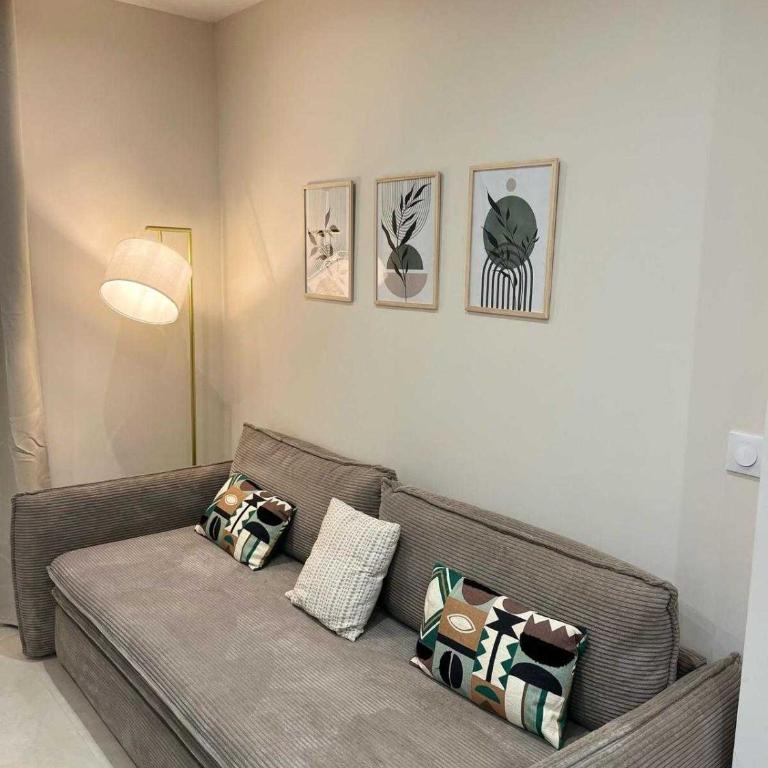 Modern apartment -1BDR 4P - 300m from the BEACH - Apartment mit 1 Schlafzimmer - 10