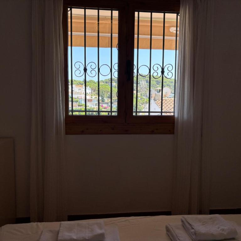 Quiet apartment Cala Canyellas - Appartamento con 2 Camere da Letto - 9