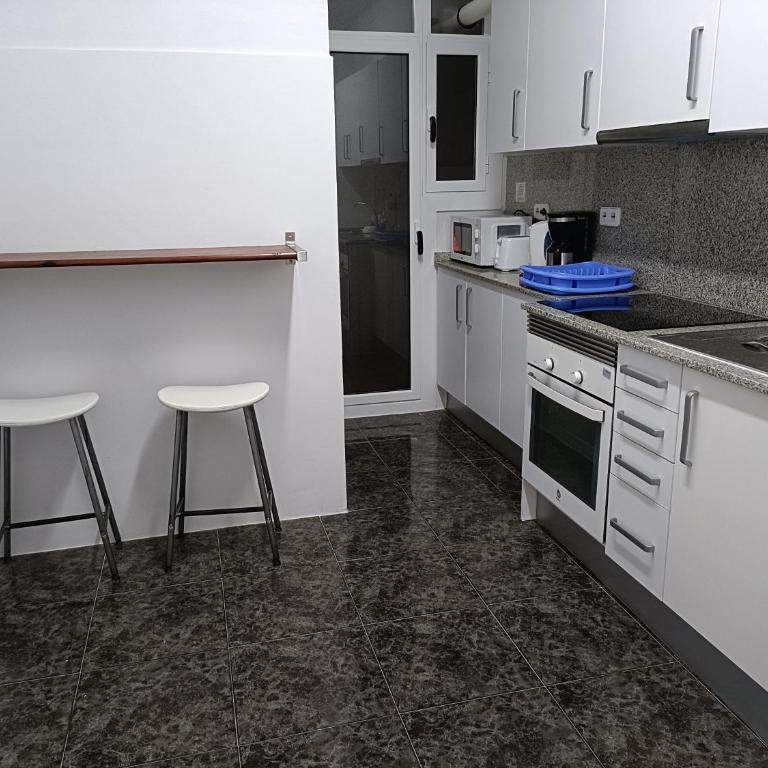 Sant Jordi Pisos - Dos de Maig - Apartamento con 4 dormitorios - 5