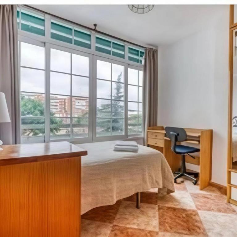 Tu Refugio Perfecto para Descubrir Málaga - Apartamento de 3 dormitorios - 8