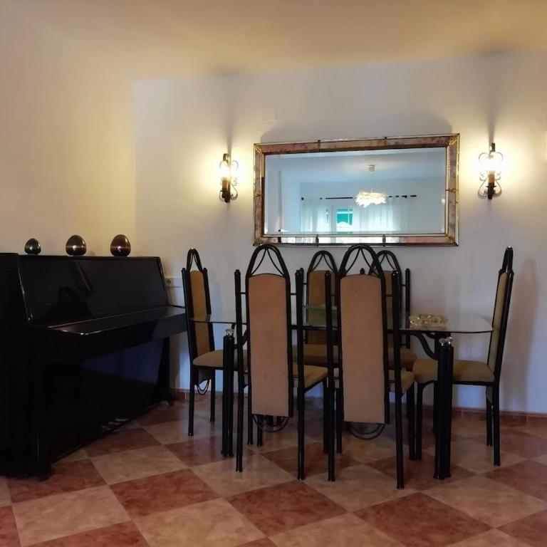 Tu Refugio Perfecto para Descubrir Málaga - Apartamento de 3 dormitorios - 15