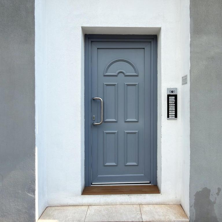Elegante Apt, AC, 10 min to Duomo, M1 Turro - One-Bedroom Apartment - 3
