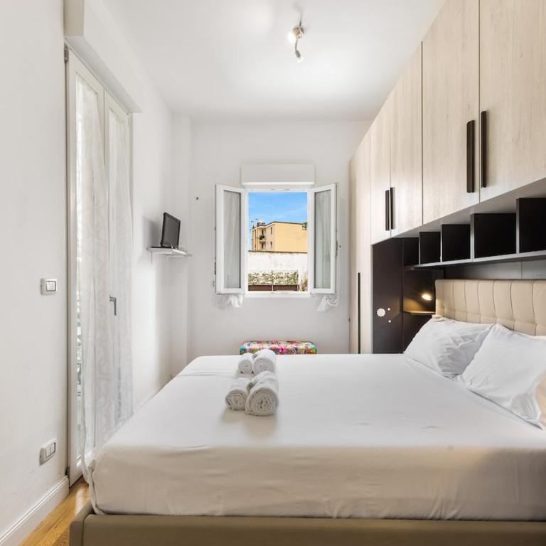 Elegante Apt, AC, 10 min to Duomo, M1 Turro - One-Bedroom Apartment - 5