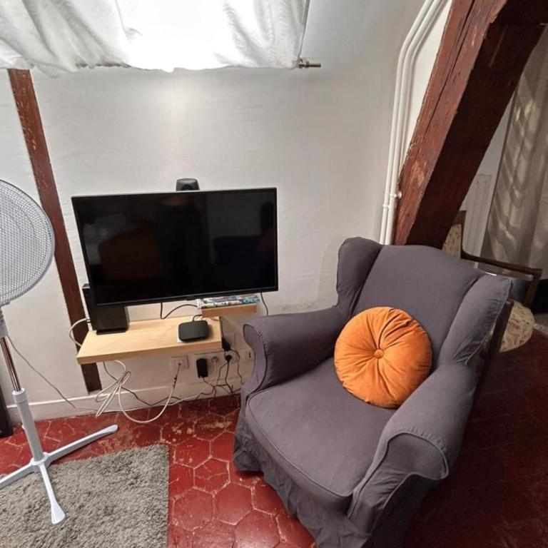 Le Sainte-Anne Grand Studio Hypercentre Orléans - Studio avec Lit Queen-Size - 23