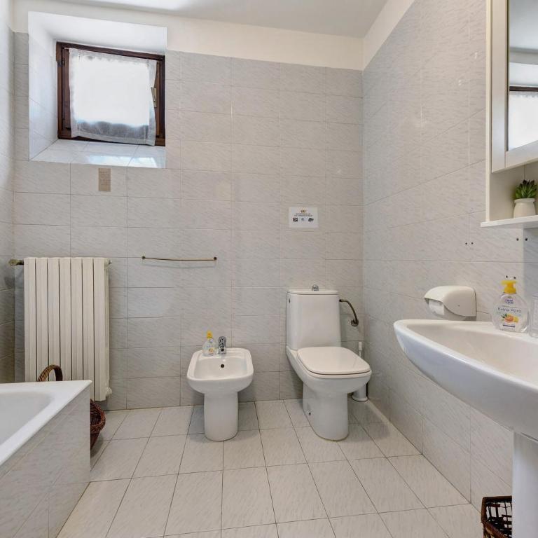 Casa Regina Salò - Appartamento con 3 Camere da Letto e Vista Lago - 19