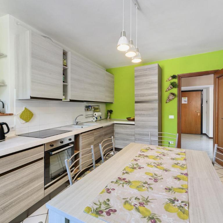 Casa Regina Salò - Appartamento con 3 Camere da Letto e Vista Lago - 13