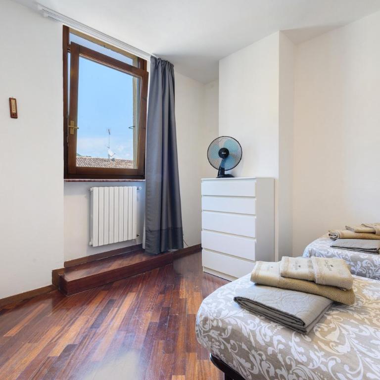 Casa Regina Salò - Appartamento con 3 Camere da Letto e Vista Lago - 34