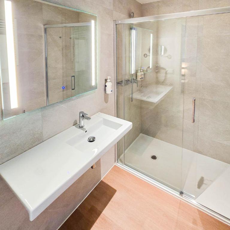 DWO San Sebastián - Habitación Doble - 1 o 2 camas - 3