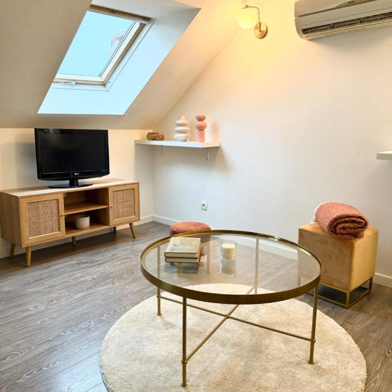 La Charpenterie - T3 Hypercentre - Proche Loire - Appartement - 17